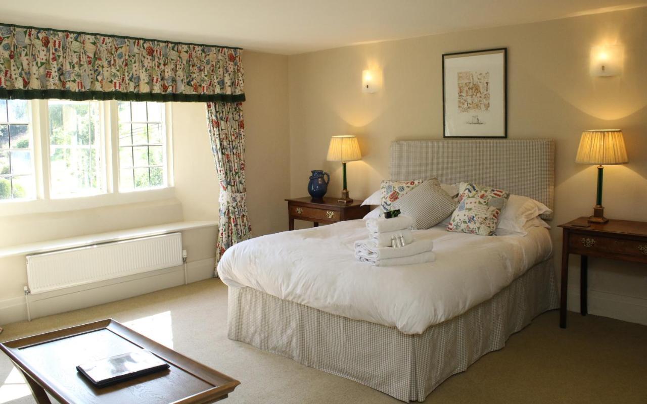 Aylworth Manor Bed and Breakfast Naunton Buitenkant foto