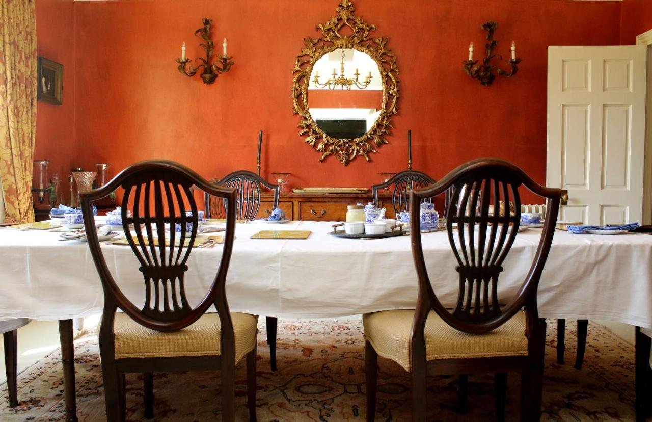 Aylworth Manor Bed and Breakfast Naunton Buitenkant foto