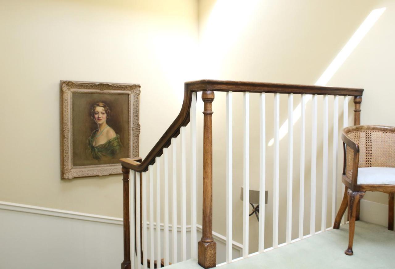 Aylworth Manor Bed and Breakfast Naunton Buitenkant foto