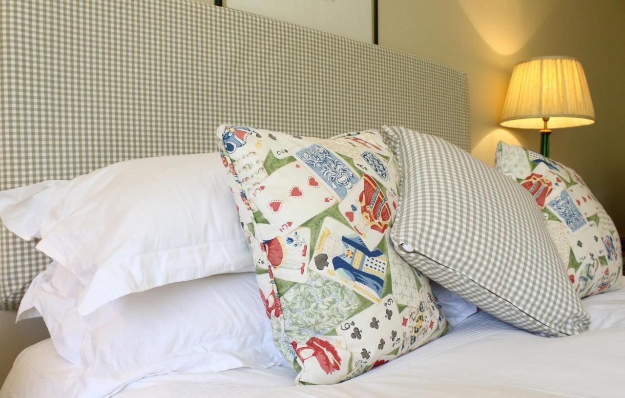 Aylworth Manor Bed and Breakfast Naunton Buitenkant foto