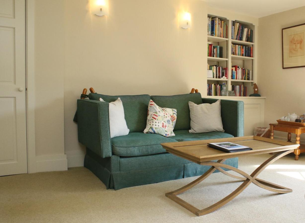 Aylworth Manor Bed and Breakfast Naunton Buitenkant foto