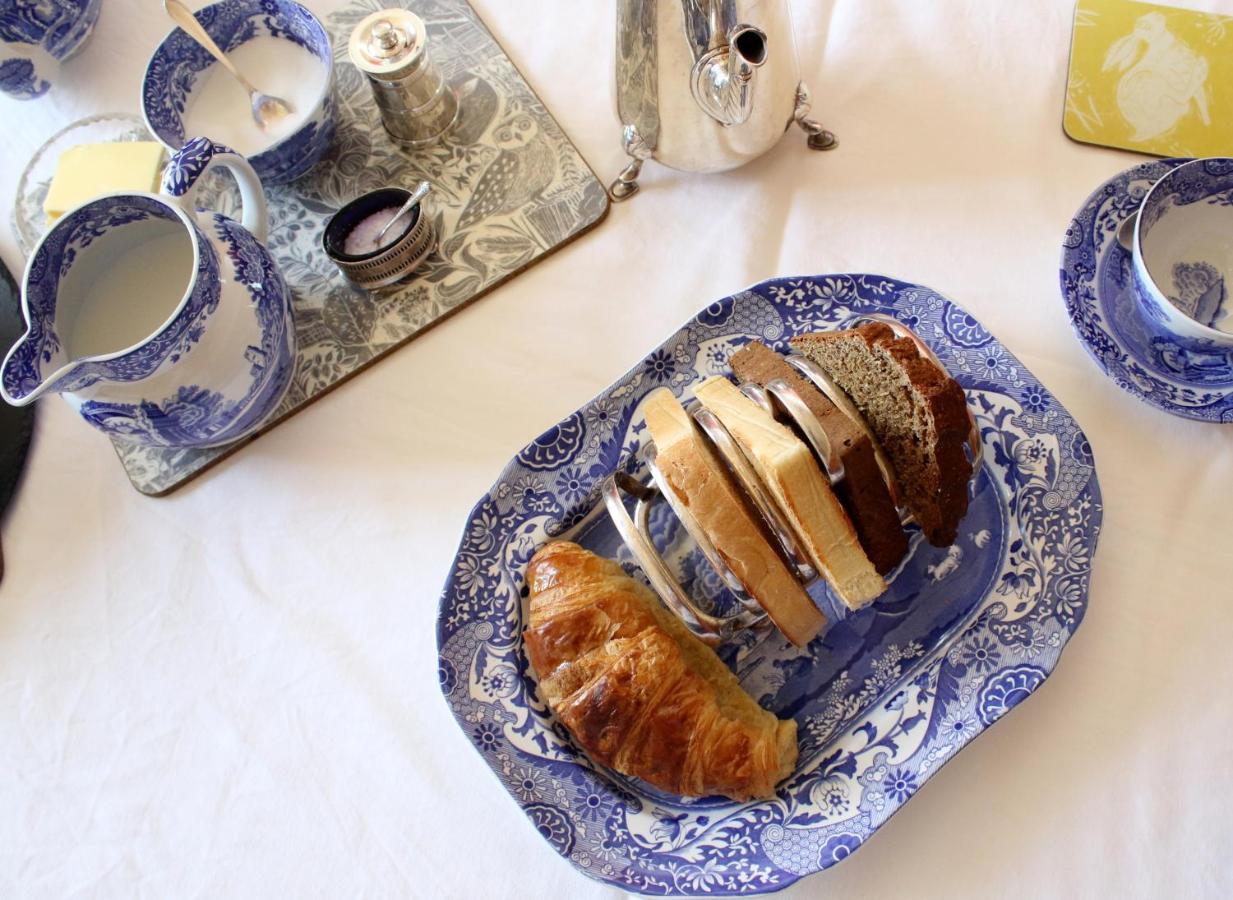 Aylworth Manor Bed and Breakfast Naunton Buitenkant foto